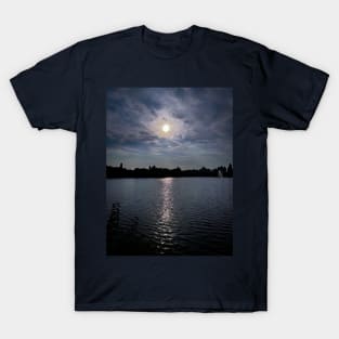 Central Park Sunset Lake Manhattan NYC T-Shirt